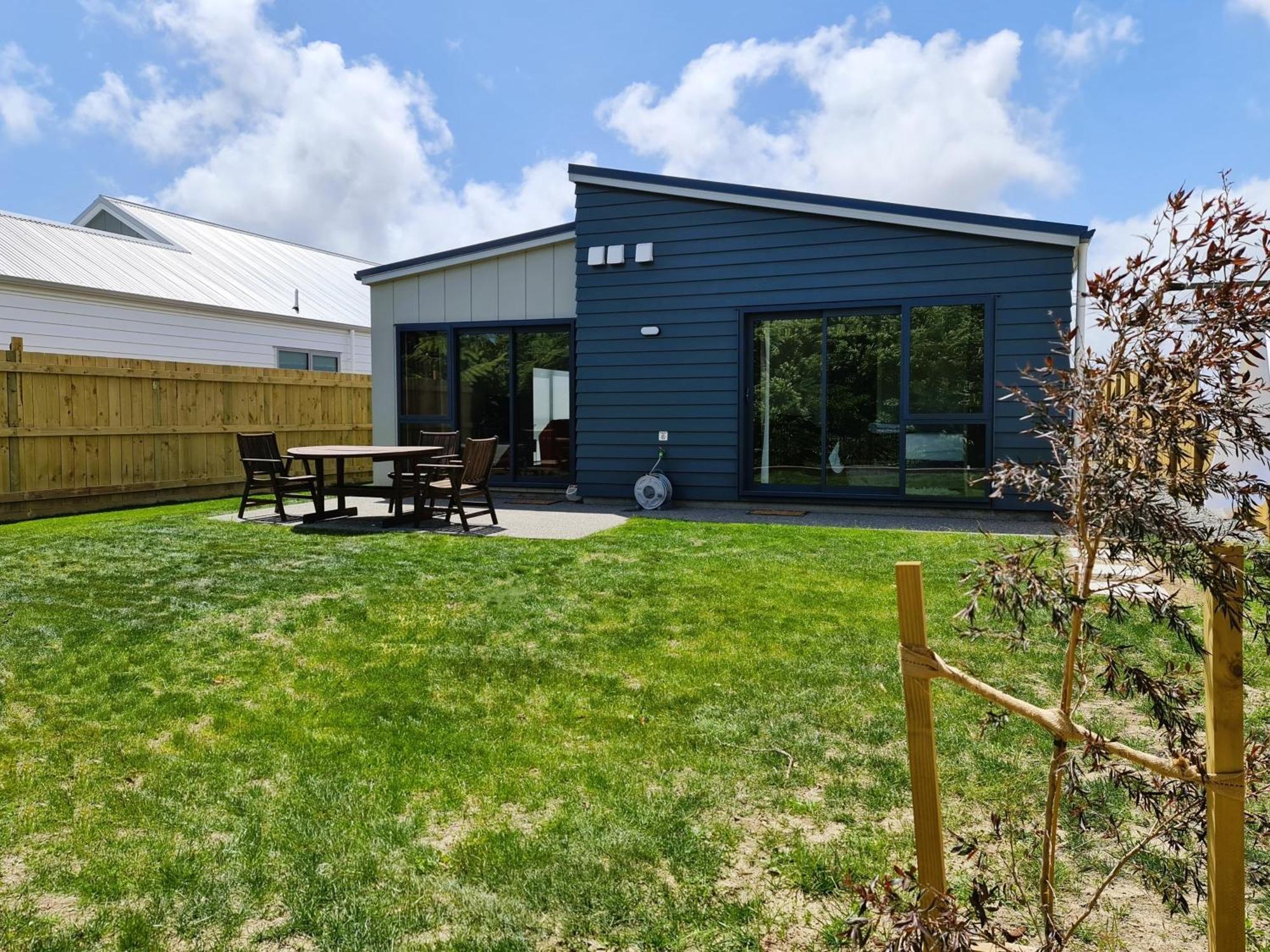 Brand New & Cosy In Kapiti - New 3-Bedrooms 4-Beds In Paraparaumu Exterior photo
